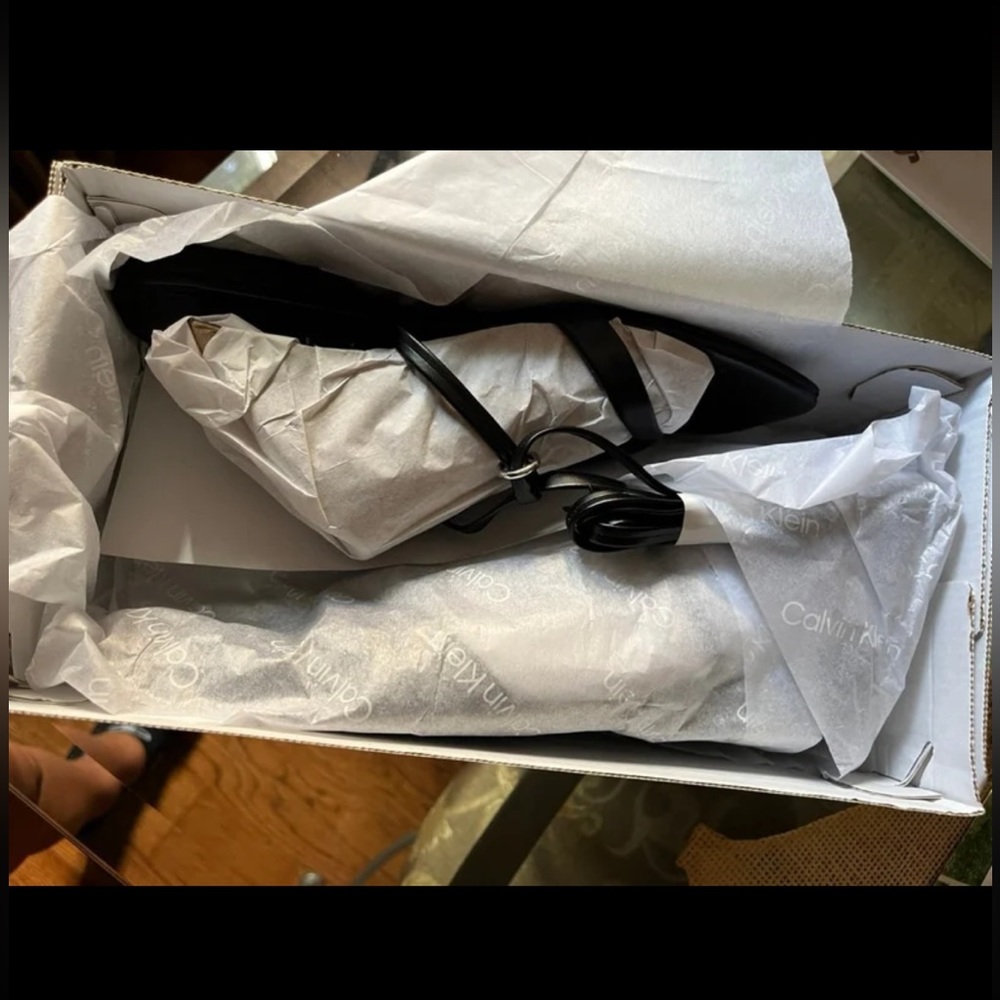 Calvin Klein strappy sandals - Picture 6 of 8